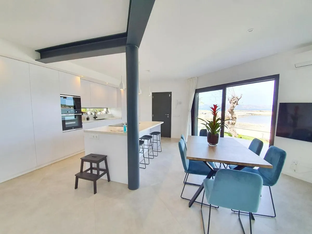 Seashore House 
