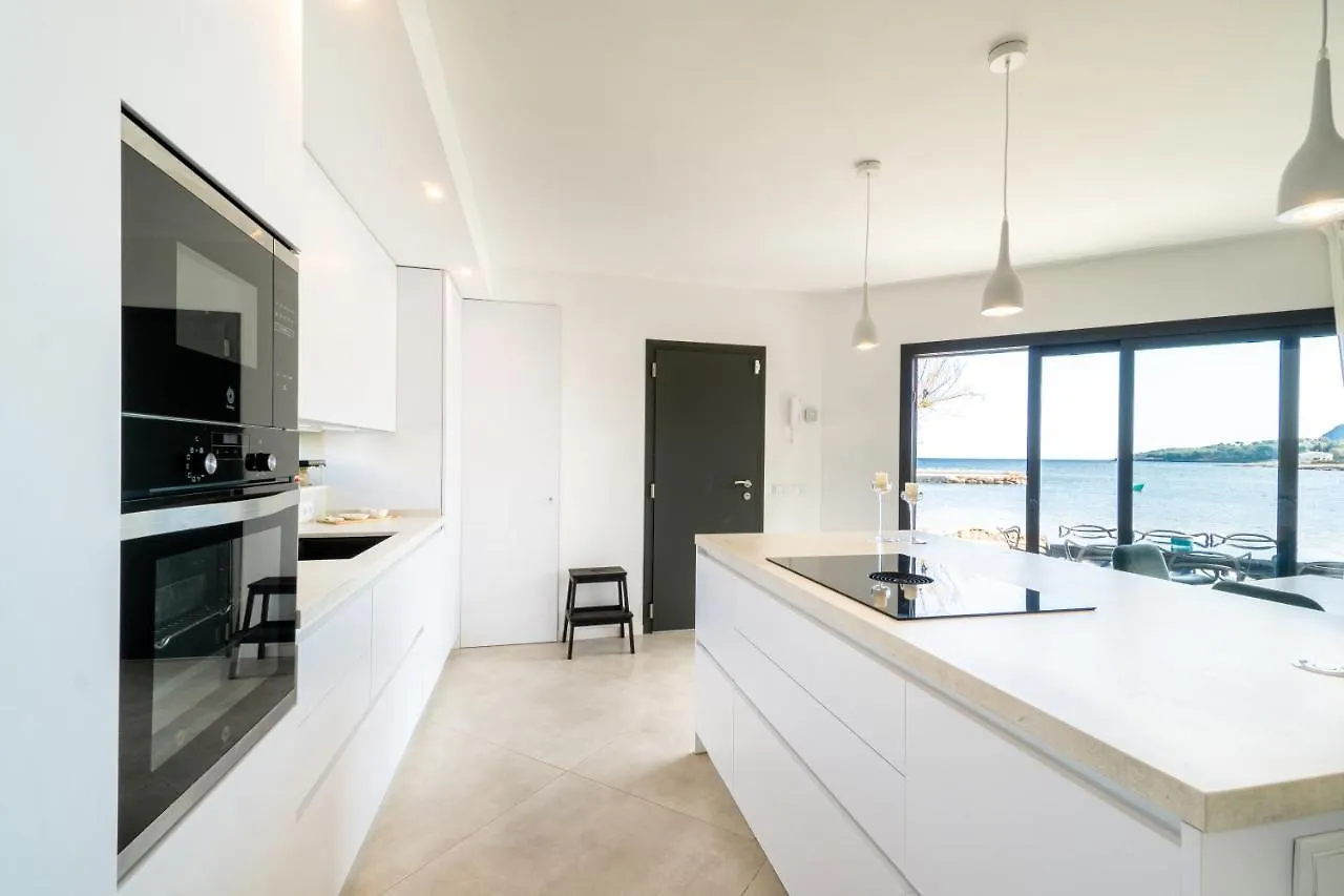 Seashore House 